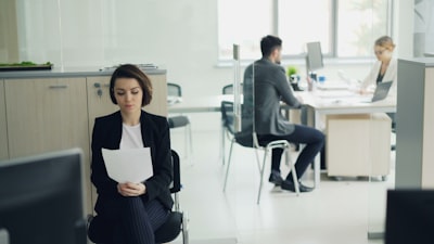 先輩にインタビュー！日本で就職した外国人の成功ストーリーと苦労したこと