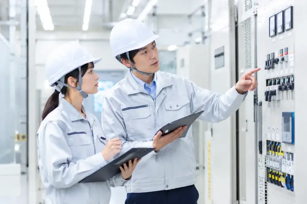 電気設備の施工管理／技人国／経験者募集／残業月20h